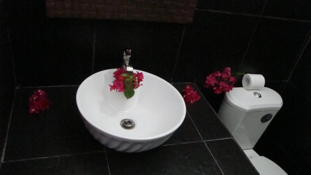 Relaxing Homestay Kuta  Zewnętrze zdjęcie