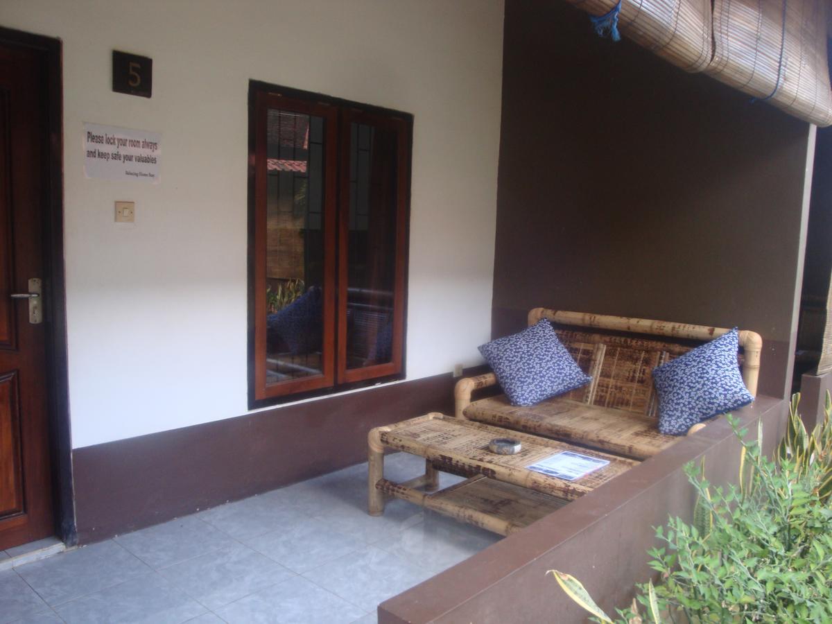 Relaxing Homestay Kuta  Zewnętrze zdjęcie